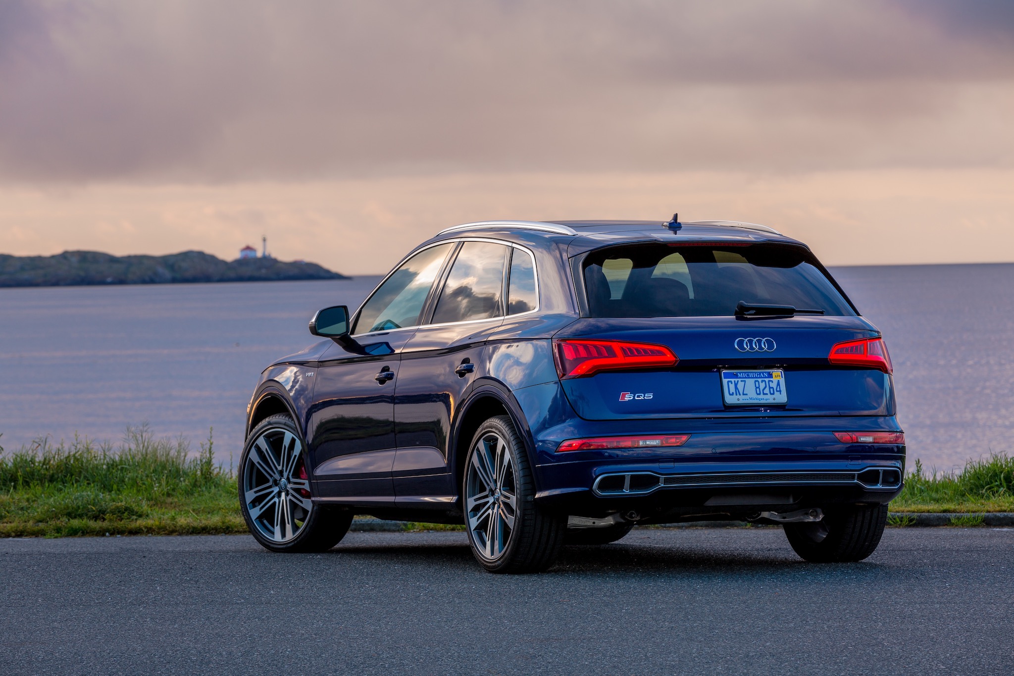 2018 Audi SQ5: A danger to sports sedans or window dressing over good  bones?