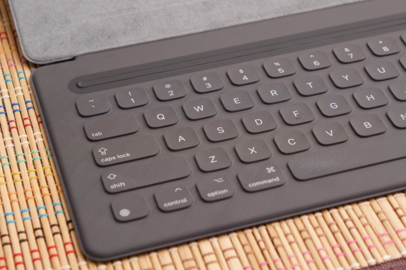 smart keyboard 2017