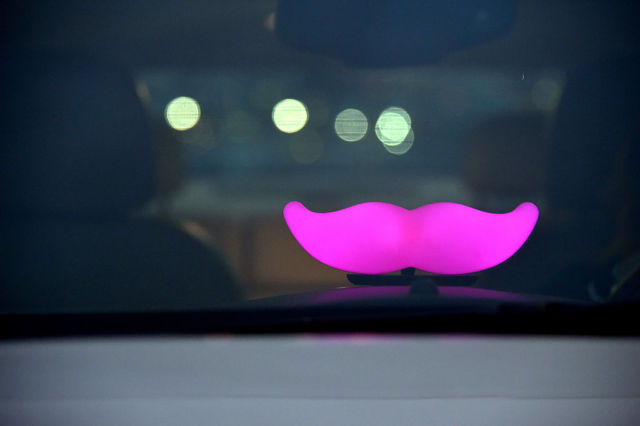 Uber podría seguir el bigote rosa.