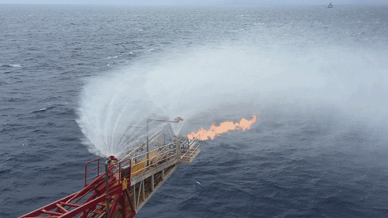 A photo of the rig extracting methane hydrate from the South China Sea.