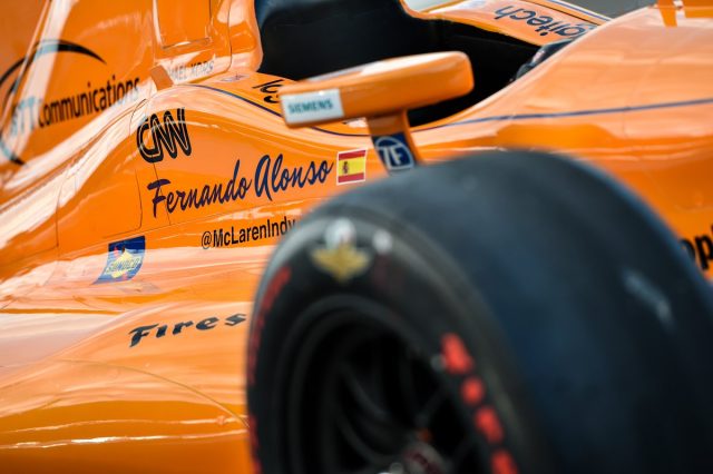 Watch F1 S Fernando Alonso Try The Indy 500 Oval For The First Time Ars Technica