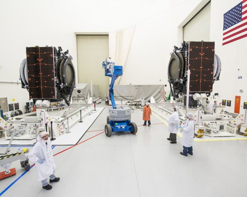 The "high bay" at Boeing's Satellite Development Center in El Segundo, California. A Boeing employee sold documents from the plant to an FBI undercover agent posing as a Russian intelligence agent.