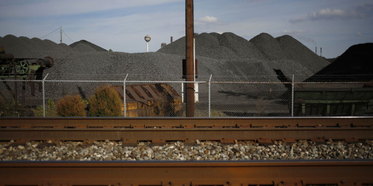 Amid coal plant closures, coal mines open (but not for electricity ...