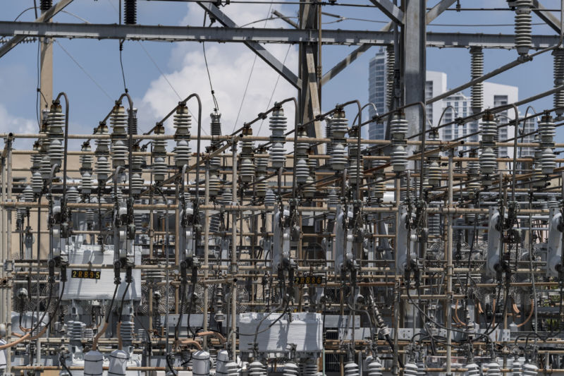 Argentina’s blackout and the storm-battered future of the grid