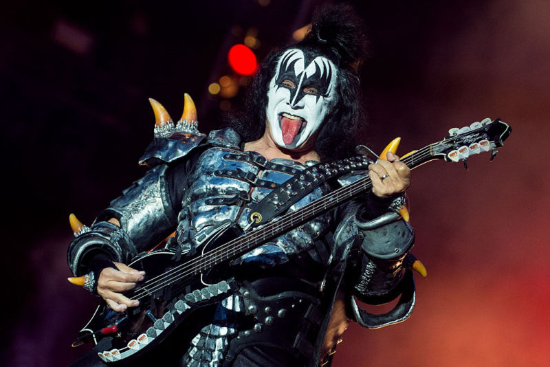 Kiss Singer Wants To Trademark “devil Horns” Rock And Roll Sign 