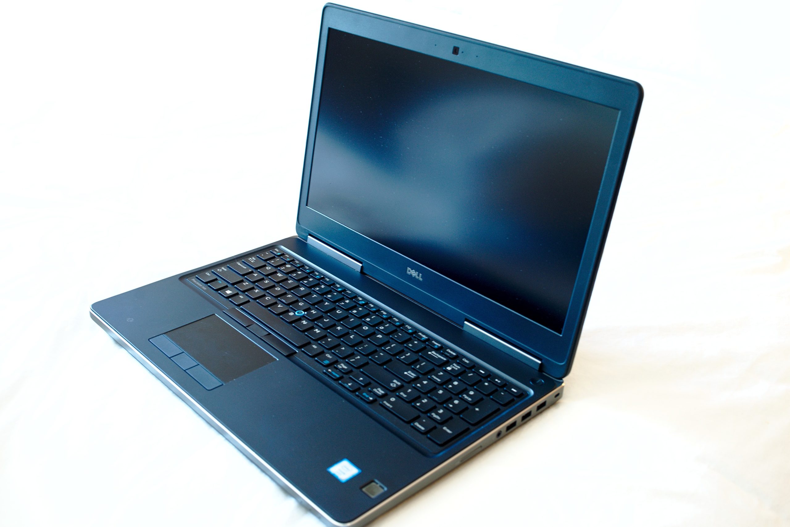 The beefy Dell Precision 7520 DE can out-muscle a growing Linux