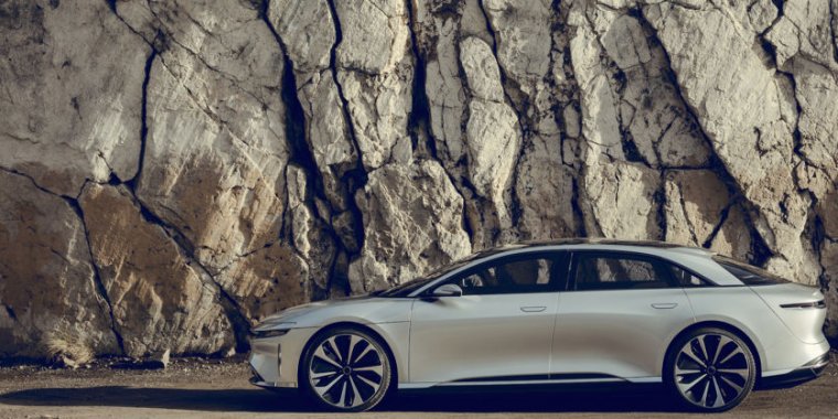The loan program that buoyed Tesla, stalled out, and landed on Trump’s cut list