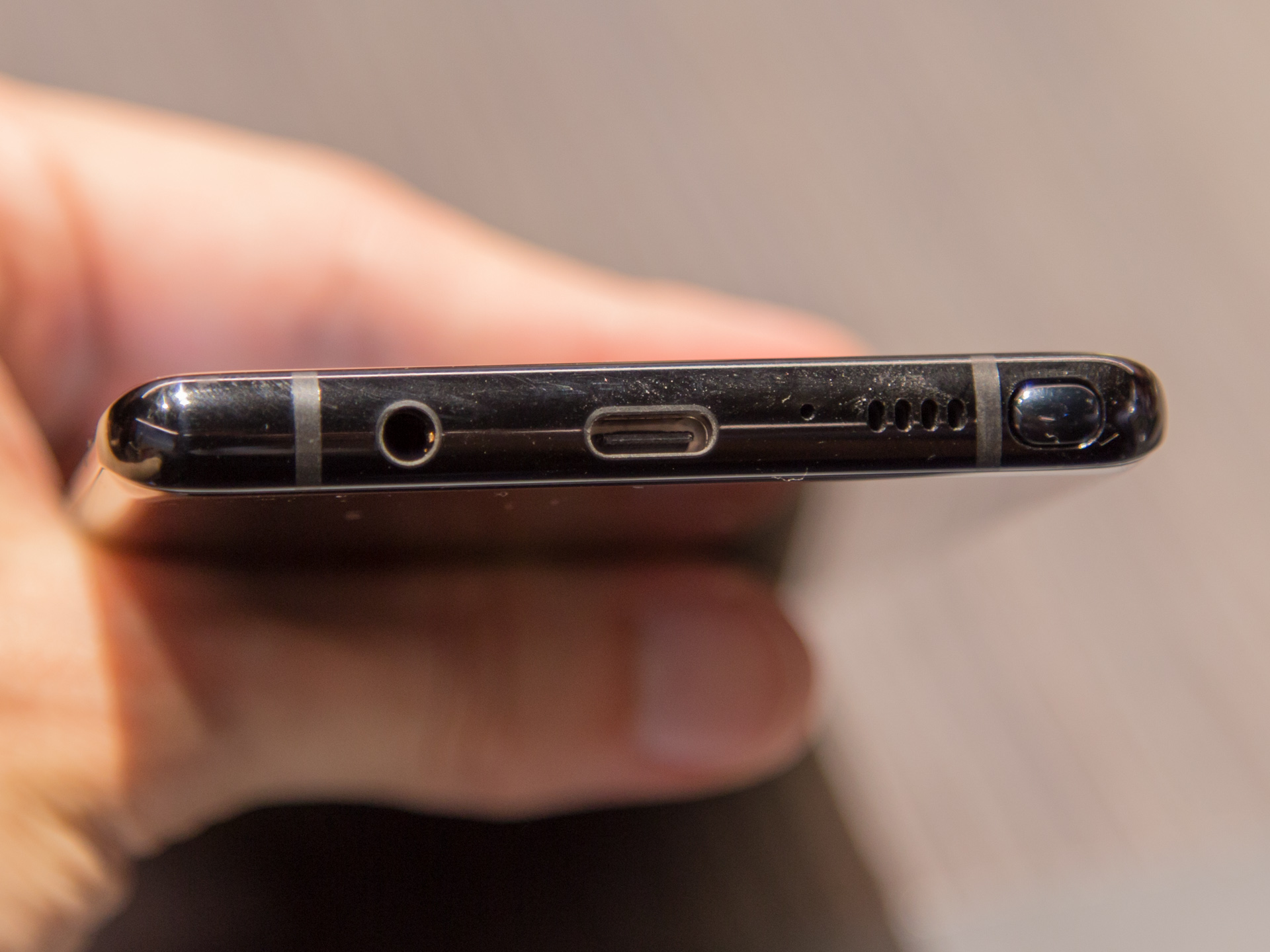 Note 8 Button Layout Hands-on with the Galaxy Note8: Haven’t we seen this before? - Ars Technica