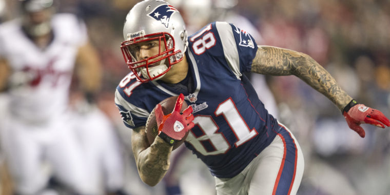 photo of After murder conviction and suicide, Aaron Hernandez found to have severe CTE image