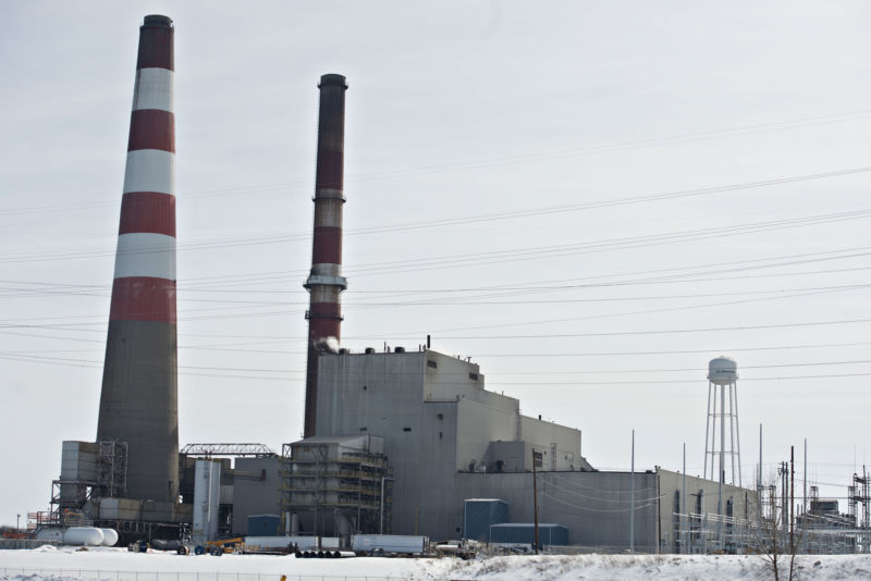The Dynegy Inc. E.D. Edwards Power Station in Bartonville, Illinois, in 2014.