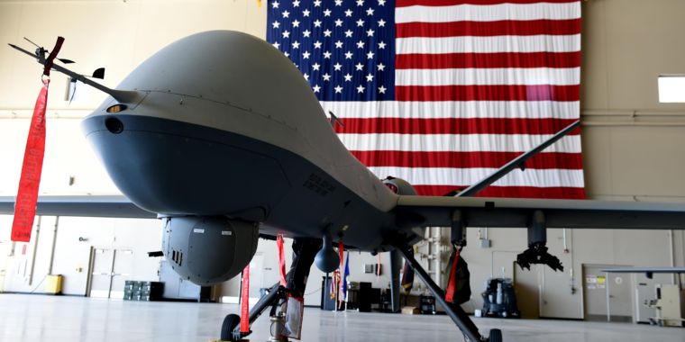 A dozen Google employees quit over military drone project | Ars Technica