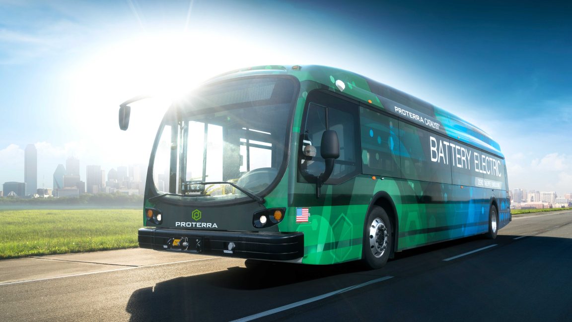 A Proterra electric bus just drove 1,100 miles on a single charge