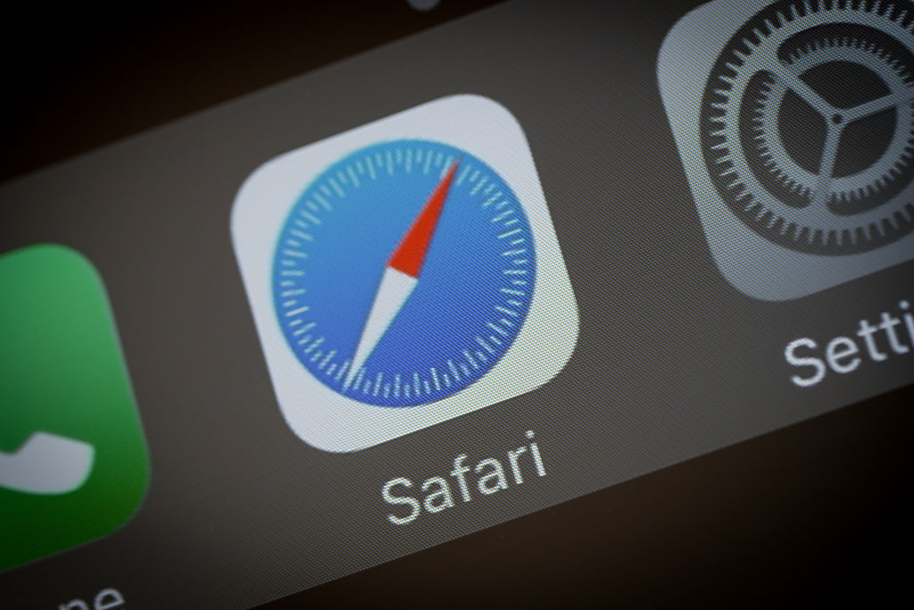 apple safari browser risk becoming internet