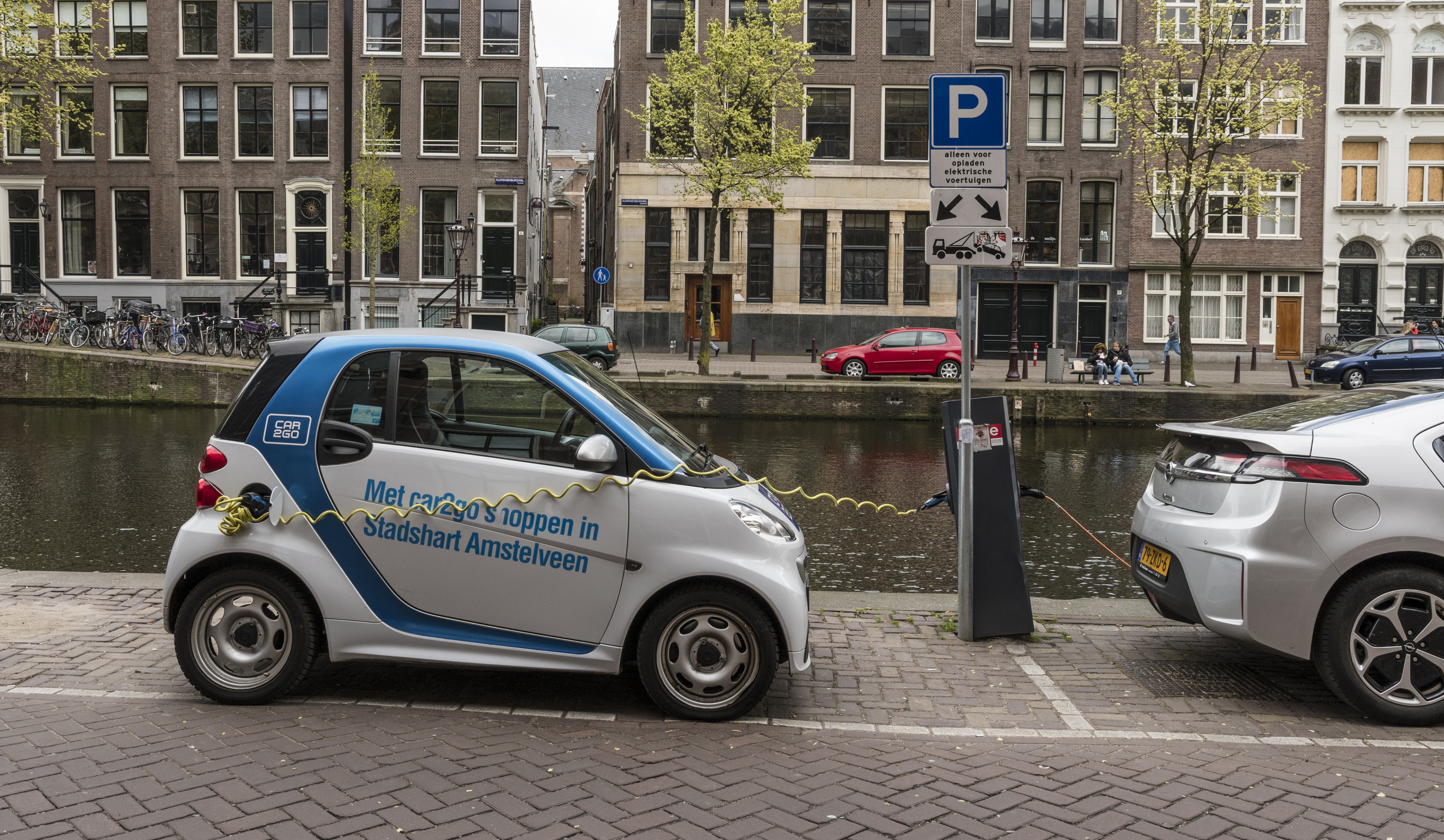Dankzegging tweedehands Bloesem Dutch government wants all new cars to be emissions-free by 2030 | Ars  Technica