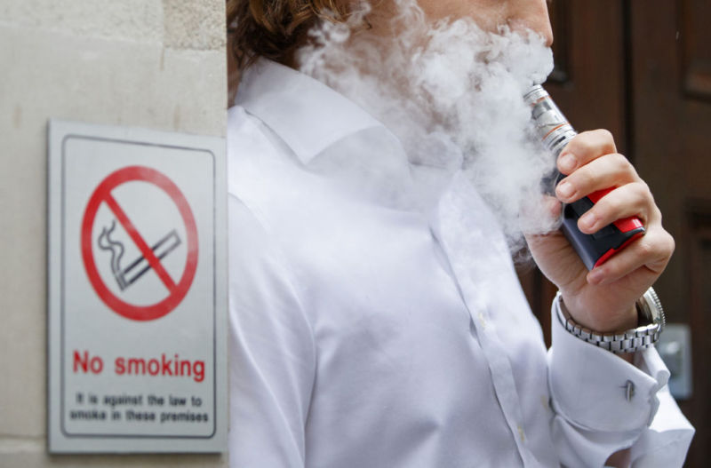 US states, cities moving to restrict vaping