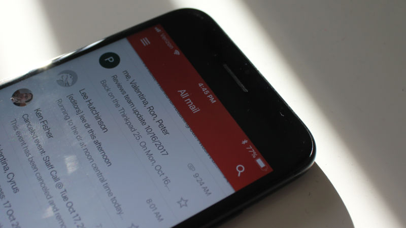 Gmail on iOS might get what Android already had—third-party e-mail support