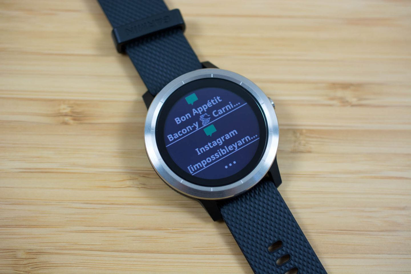 Garmin vivoactive 3 gps smartwatch review best sale