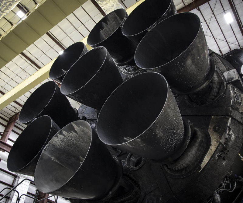 Photograph of the engines of a Falcon 9 booster