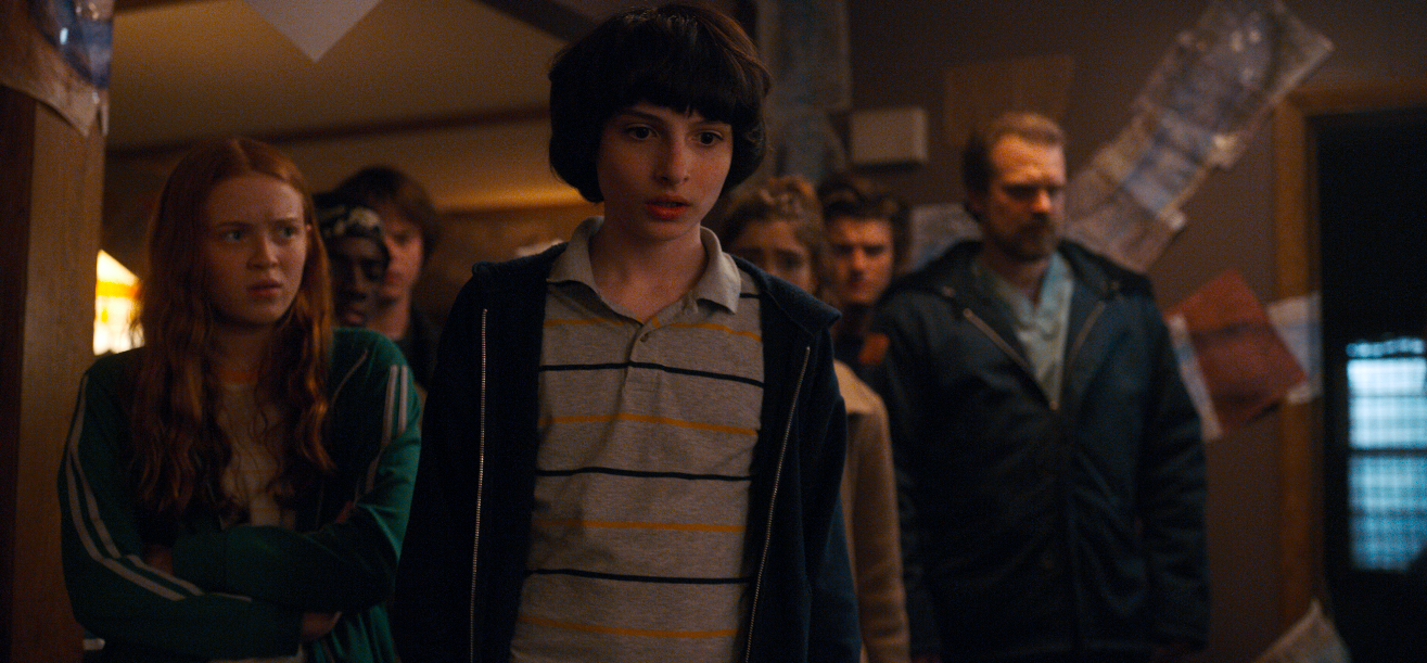 stranger things season 2 episode 1 fans are not happy