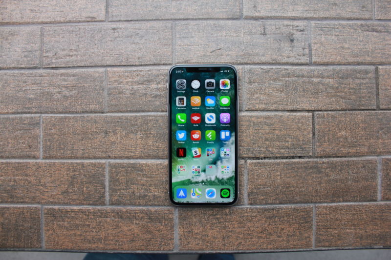 It takes 17 hours for an image to burn in on the iPhone X, test shows