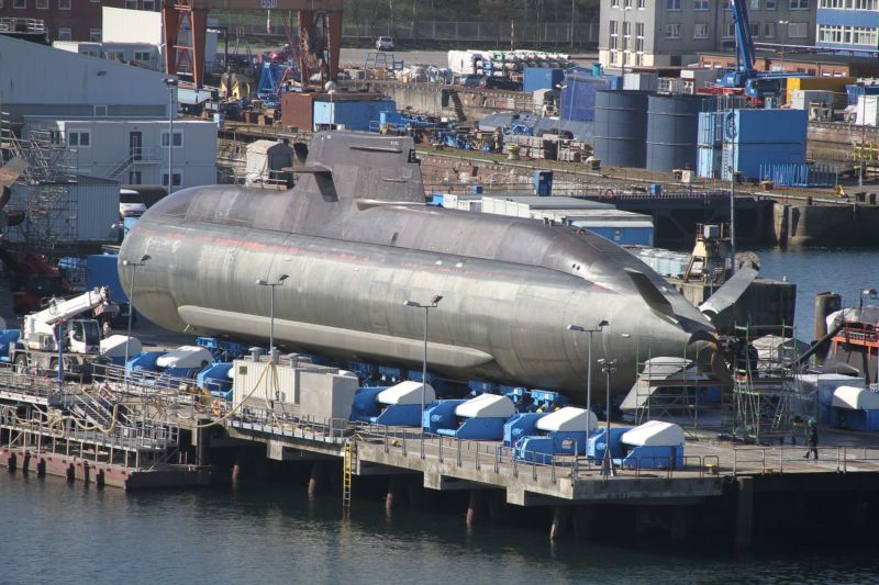 U-35 under construction at Kiel in 2013. The sub—like all the others in Germany's fleet—is currently in for repairs.