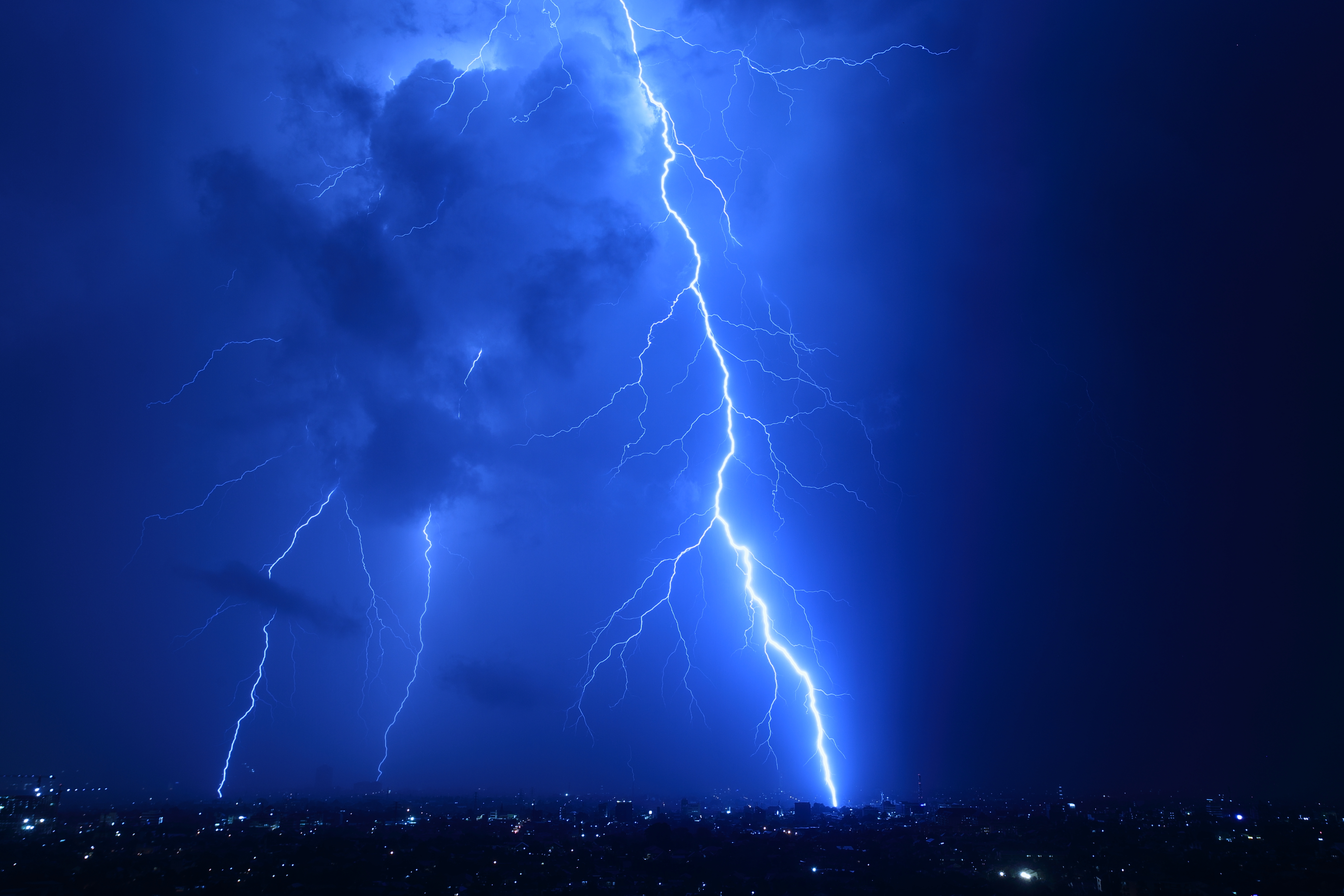 Bitcoin has a huge scaling problem—Lightning could be the ...