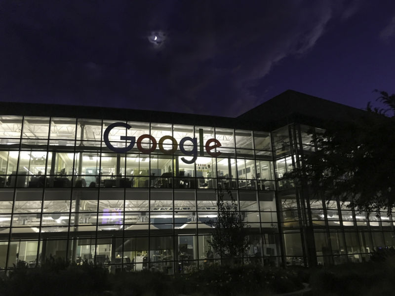 Engineer says he quit Google after order to stop pro-diversity posts
