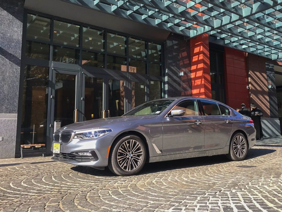 BMW-530e-2-980x735.jpg