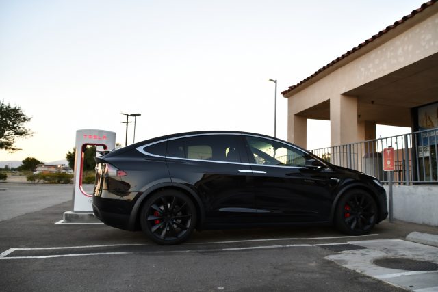 Teslas Model X A Lovely Roadtripper With Stiff Daily