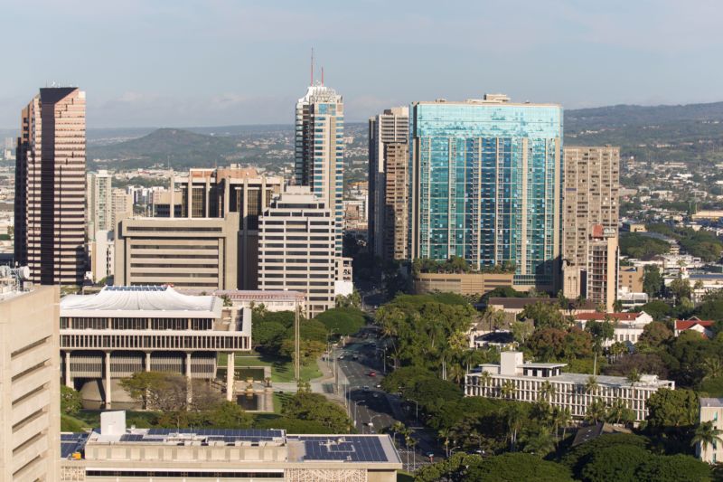 A morning view of the city of Honolulu, Hawaii is seen on January 13, 2018. 
Social media ignited on January 13, 2018 after apparent screenshots of cell phone emergency alerts warning of a "ballistic missile threat inbound to Hawaii" began circulating, which US officials quickly dismissed as "false."
(Eugene Tanner/AFP/Getty Images)
