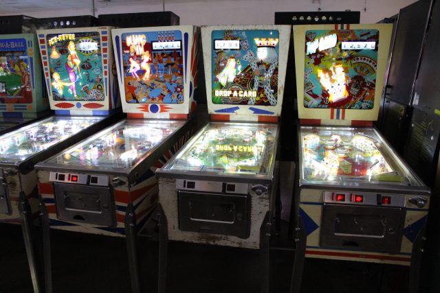 The Vegas Pinball Hall of Fame astounds us with a huge, rare collection