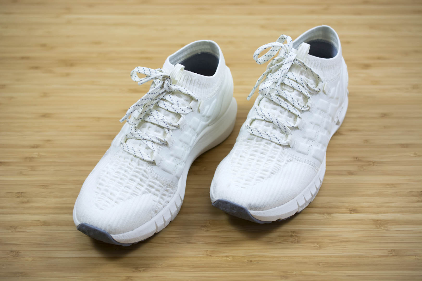 Hovr connected sneakers best sale