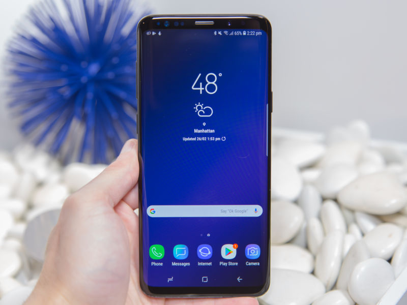 The Galaxy S9(+) looks a lot like the S8. 