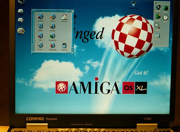 AmigaOS XL running on a PC laptop