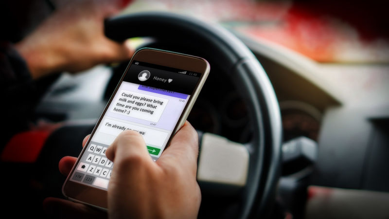 Distracted driving: Everyone hates it, but most of us do it, study finds