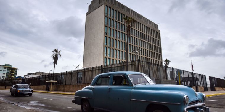 Brain-damaging “health attacks” spur US to permanently cut Cuba embassy staff