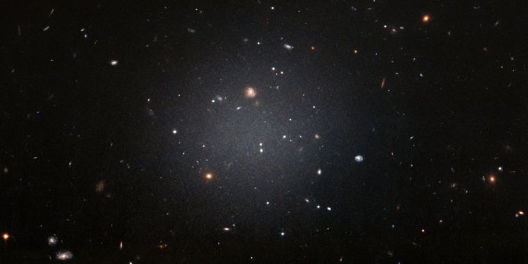 Galaxy seems to lack dark matter, stumping astronomers