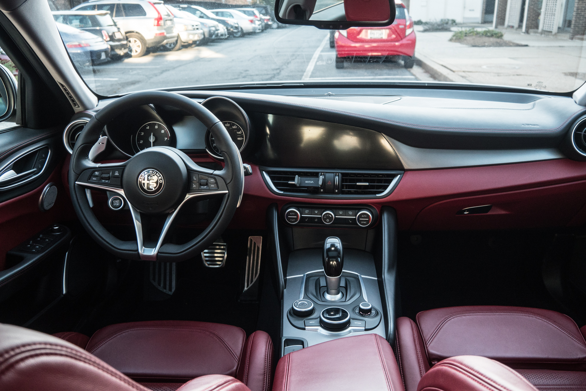 The Alfa Romeo Giulia Ti: A sports sedan for people who want to drive - Ars  Technica, image size:2048x1365