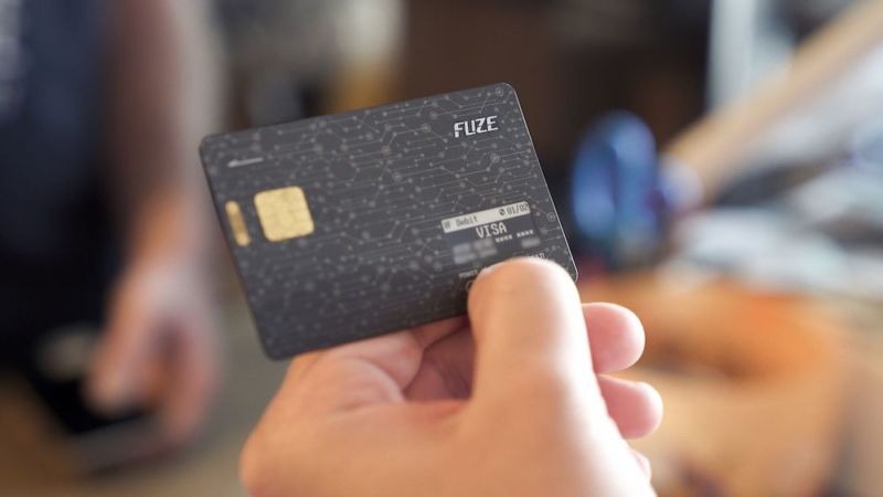 Whatever you do, don’t give this programmable payment card to your waiter