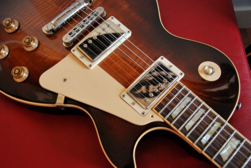 Gibson Les Paul guitar