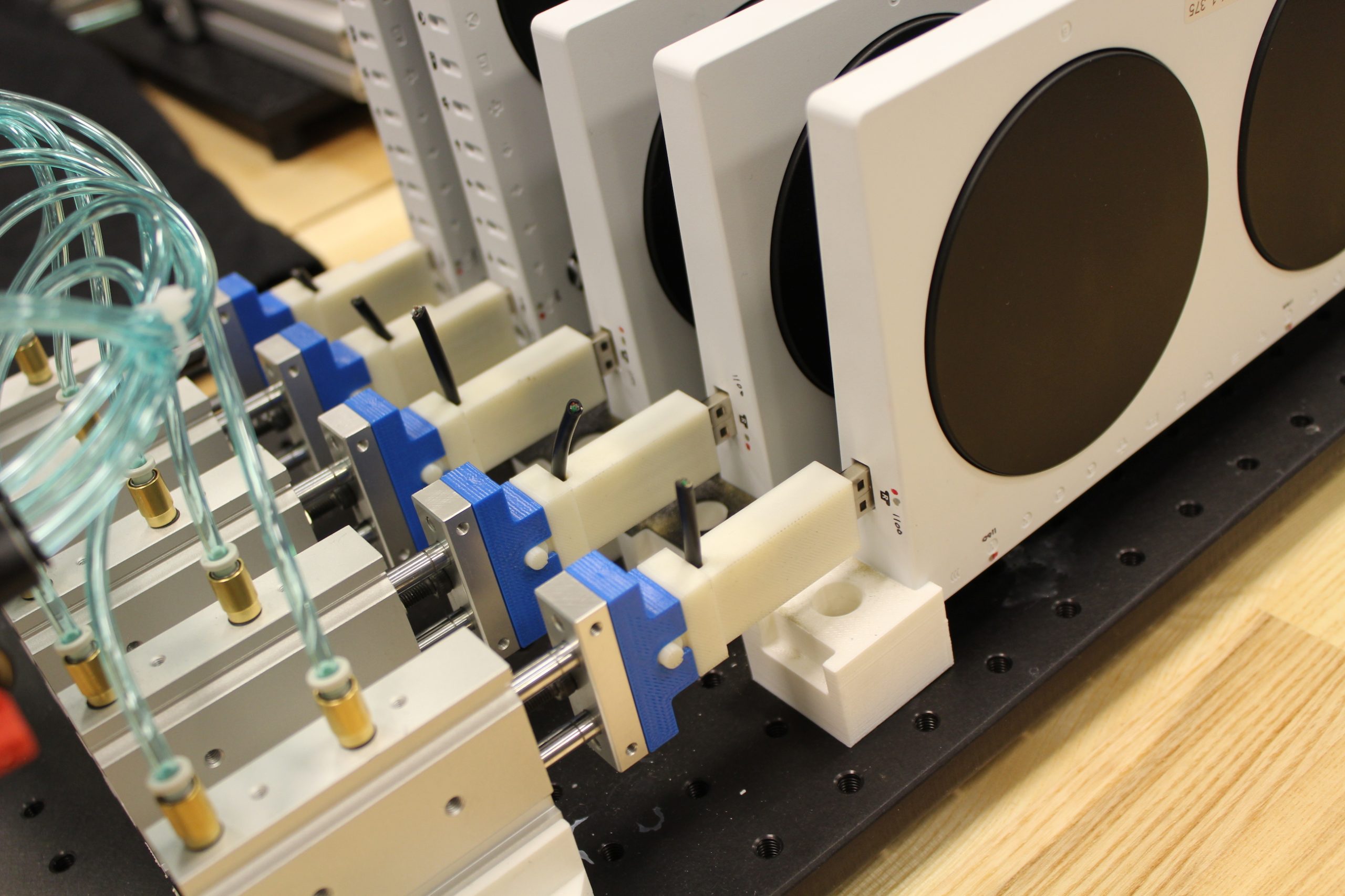 Xac In the lab with Xbox’s new Adaptive Controller, which may change gaming ...