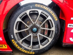 Continental race tire