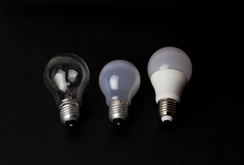 bulbs_marco_verch-800x541.jpg