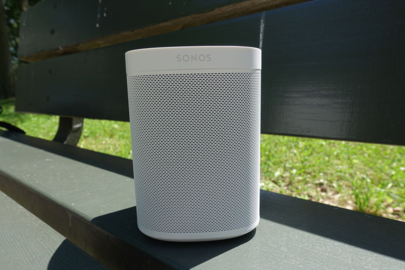 Sonos play 5 store siri