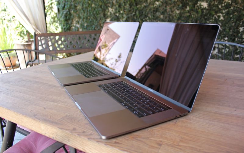 The 2018 MacBook Pro next to the 2017 MacBook Pro