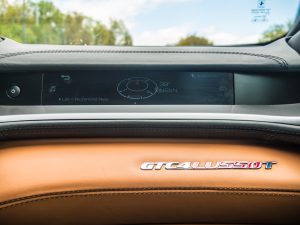 Ferrari GTC4Lusso T interior