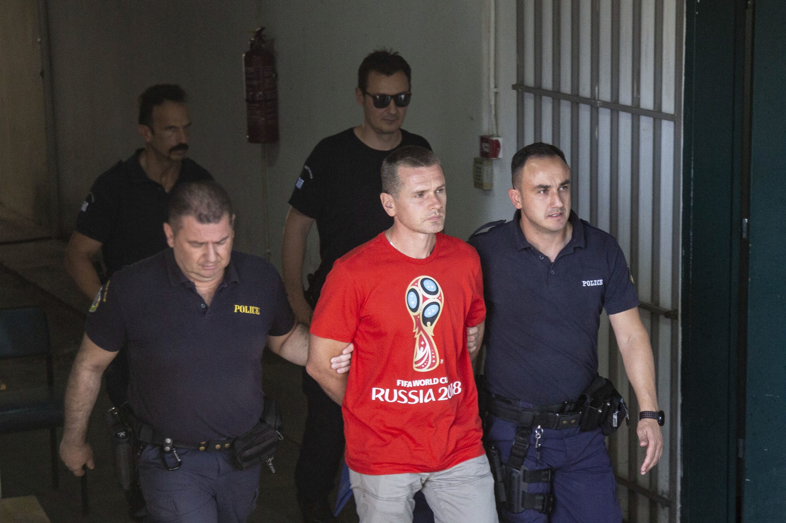 Suspect behind bitcoin exchange that “catered to criminals” ordered to  France - Ars Technica