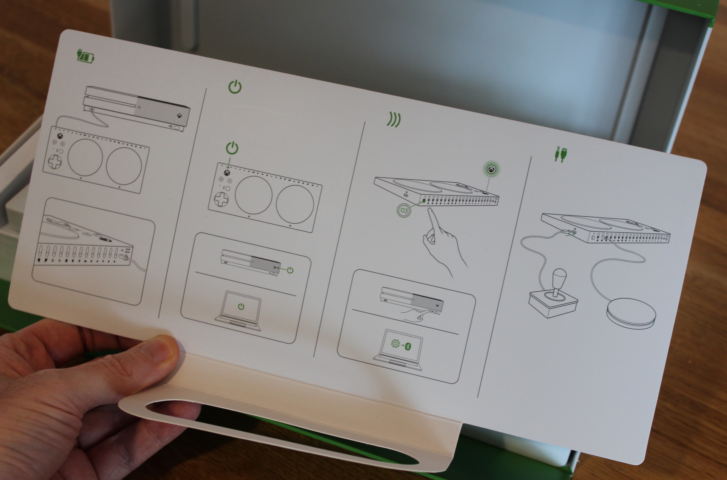 Forward-box: Xbox Adaptive Controller’s packaging is a good Microsoft ...