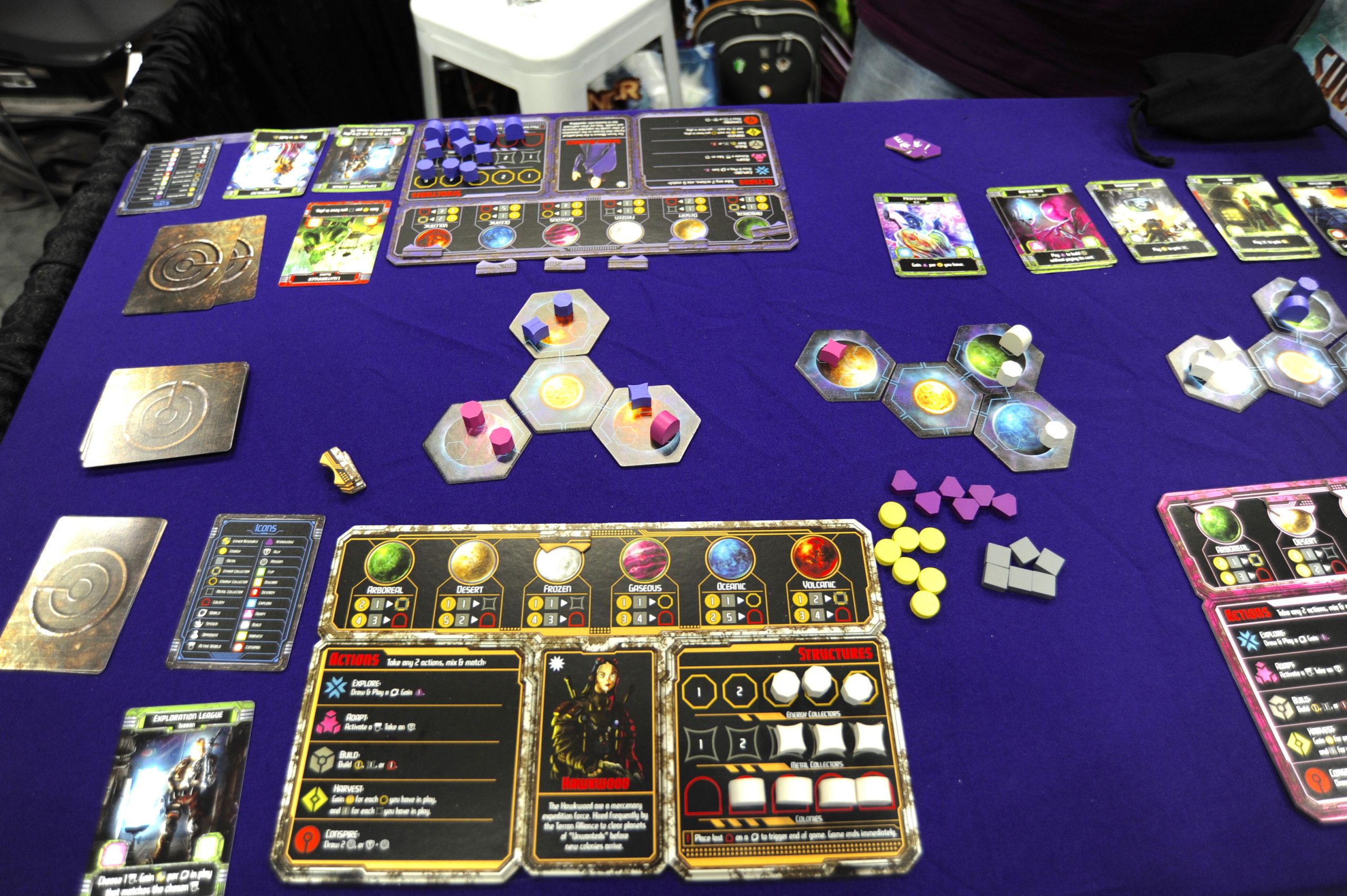 Gen Con Gaming Rrom 60,000 board gamers, one convention hall: Gen Con 2018 in pictures ...