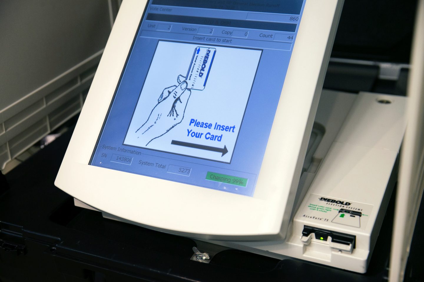 Frozen machines, 243-percent turnout, and other woes in Georgia voting ...